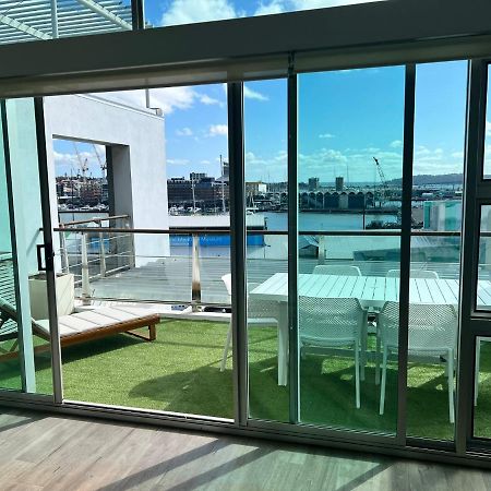 Spacious Penthouse With Spectacular Harbour Views! Окленд Экстерьер фото